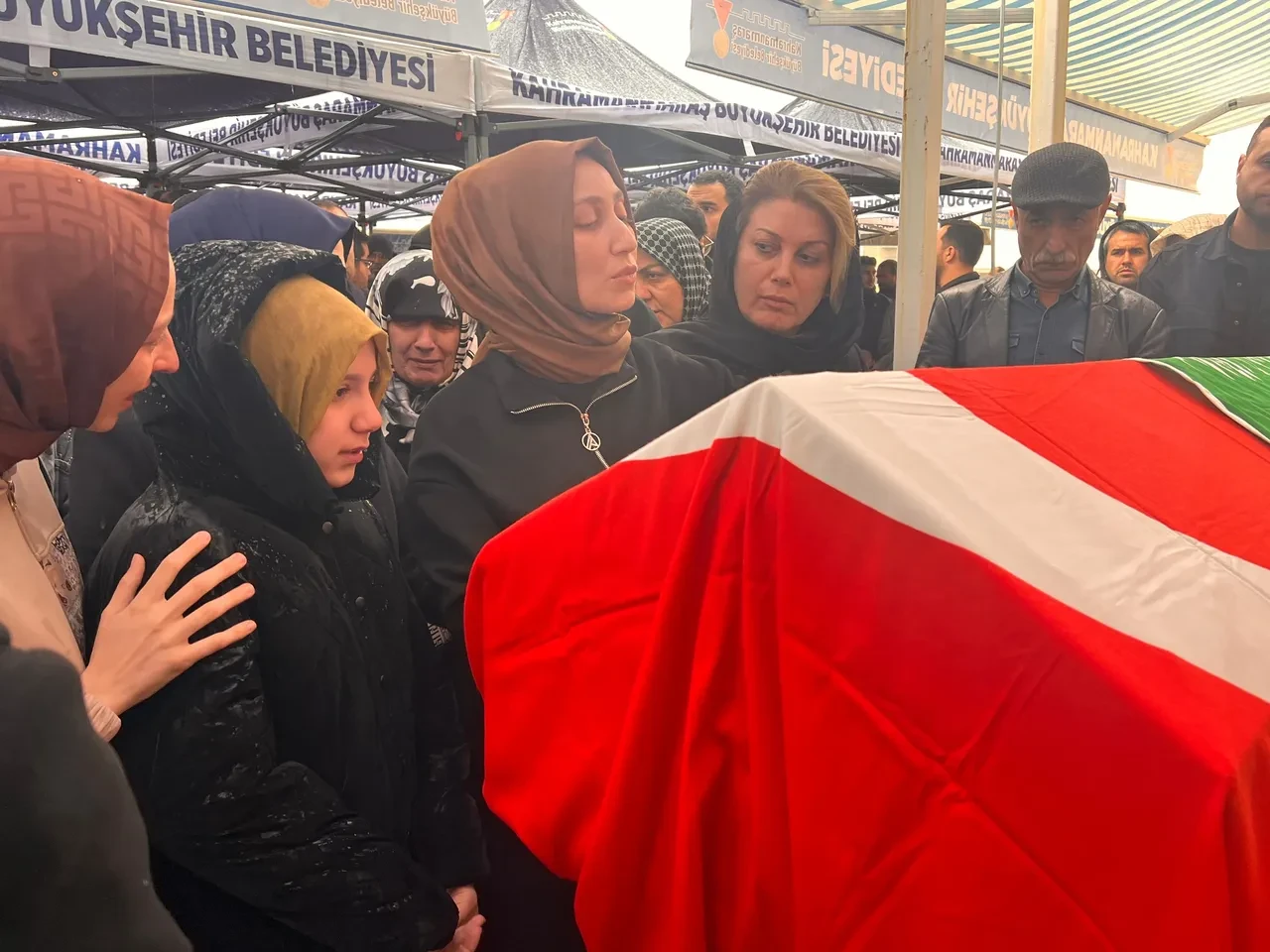 Kahramanmaraş saldırısında bir can kaybı daha: 11 yaşındaki Almina Ağaoğlu vefat etti
