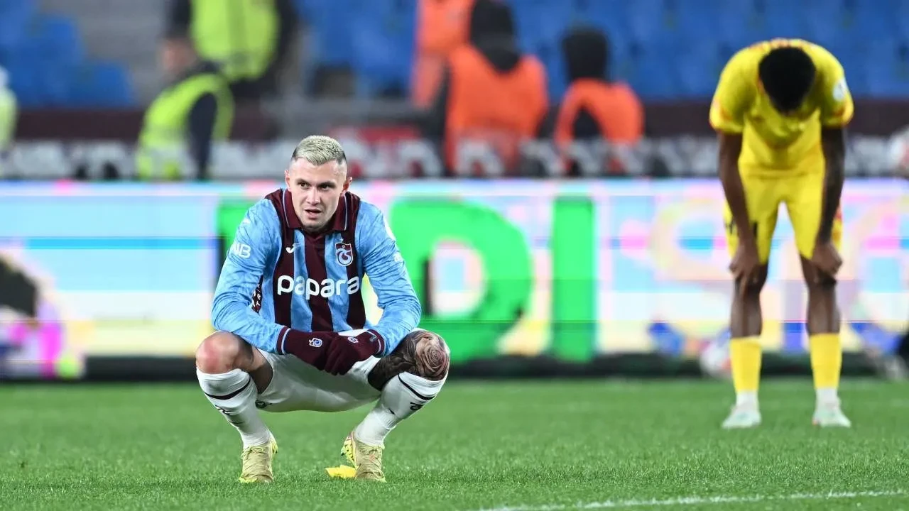 Trabzonspor'da Fatih Tekke, Göztepe beraberliğinin ardından konuştu! "Kaostan 1 puan çıktı"