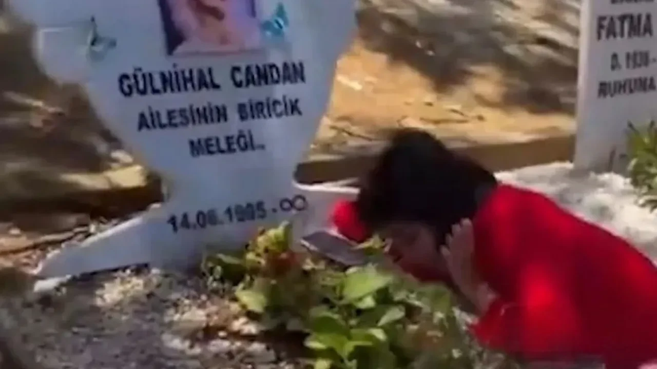 Bahar Candan ablası Nihal Candan'ın mezarını ziyaret etti! Ünlü fenomen gözyaşlarına boğuldu