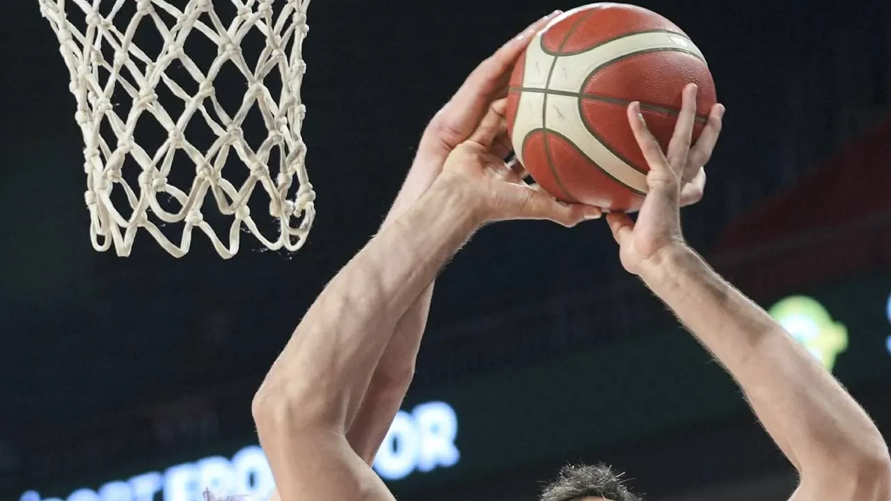 Basketbol Süper Ligi'nde yarı final eşleşmeleri belli oldu! İşte final öncesi oynanacak dev maçlar