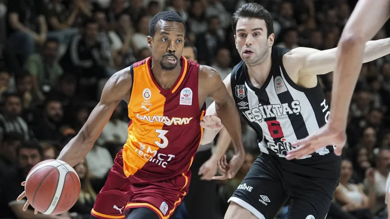 Beşiktaş GAİN yarı finale yükseldi! Siyah-beyazlılar, Galatasaray MCT Technic'i 71-68 yendi