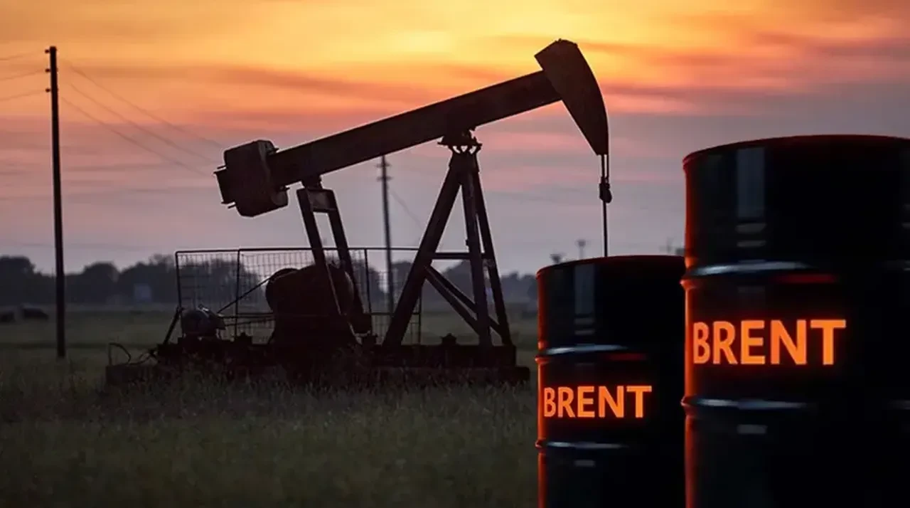 Brent petrolde son 6 yılın en sert aylık düşüşü