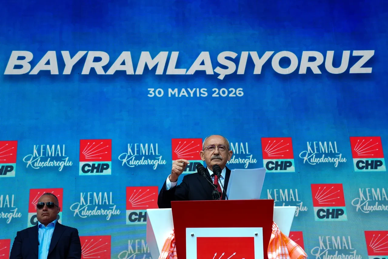 CHP lideri Kemal Kılıçdaroğlu'ndan Özgür Özel ve destekçilerine sert sözler! "FETÖ ajanları ve hırsızlardan arınacağız"