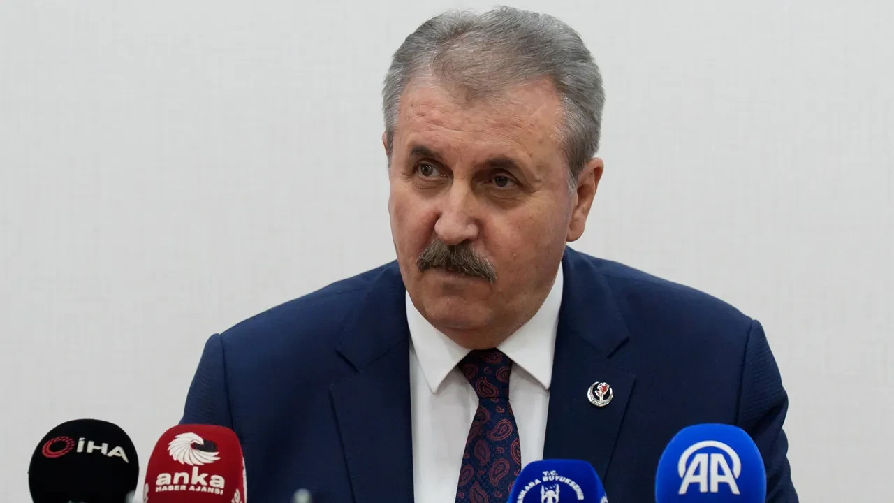 Mustafa Destici'den bayram tebriği: Liderlerle tek tek görüştü