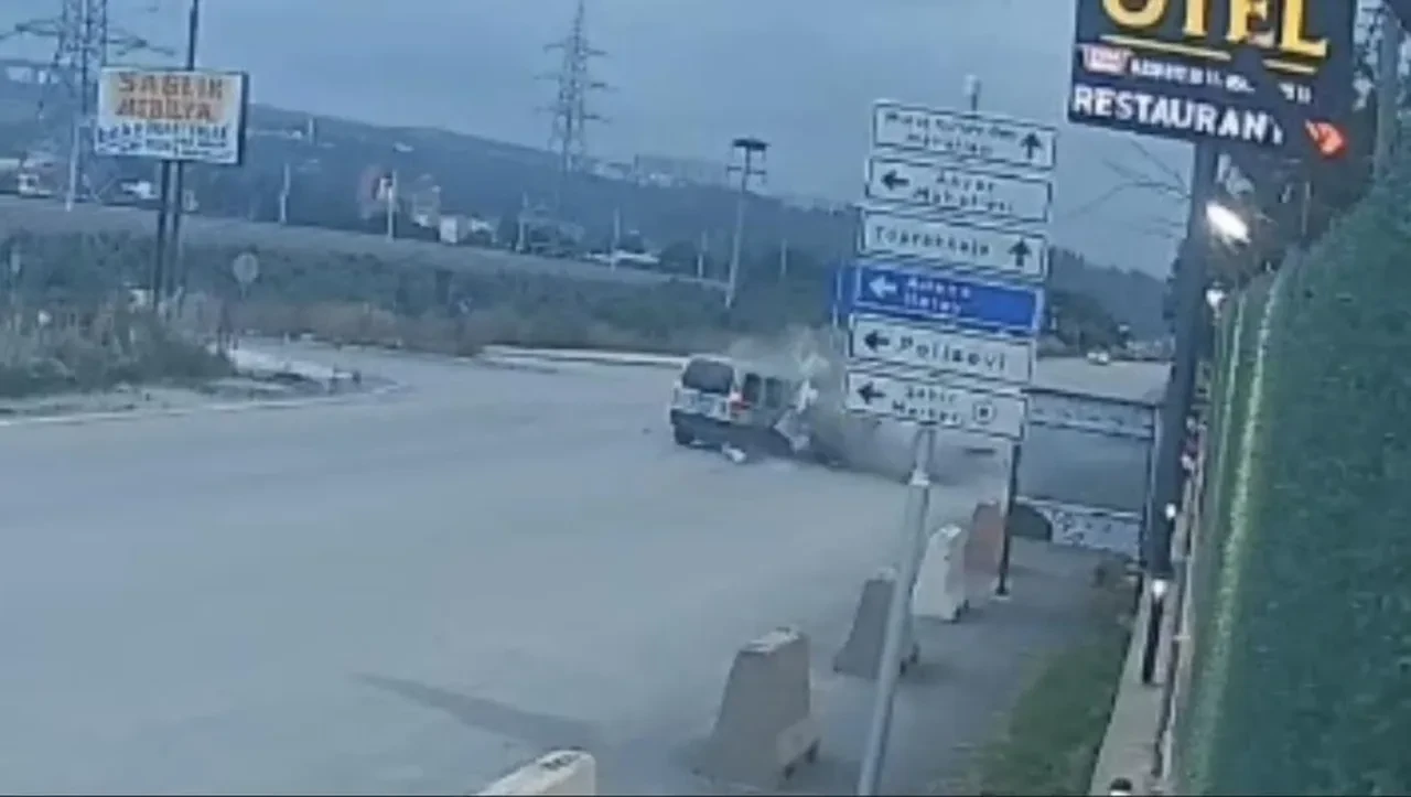 Osmaniye'de zincirleme kaza! Çarpışma anı kamerada: Ölü ve yaralılar var