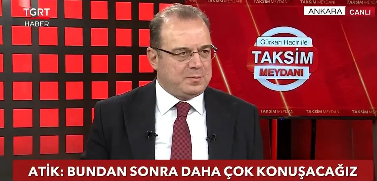 Özgür Özel neden TGRT Haber'i hedef alıyor? Gürkan Hacır ve Fatih Atik'ten tepki: Şiir yazdıracak kadar etkili yayın yaptık