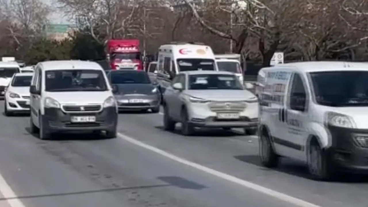 Tatil bitti, dönüş yolculuğu başladı! Uzmanlardan peş peşe uyarılar geliyor