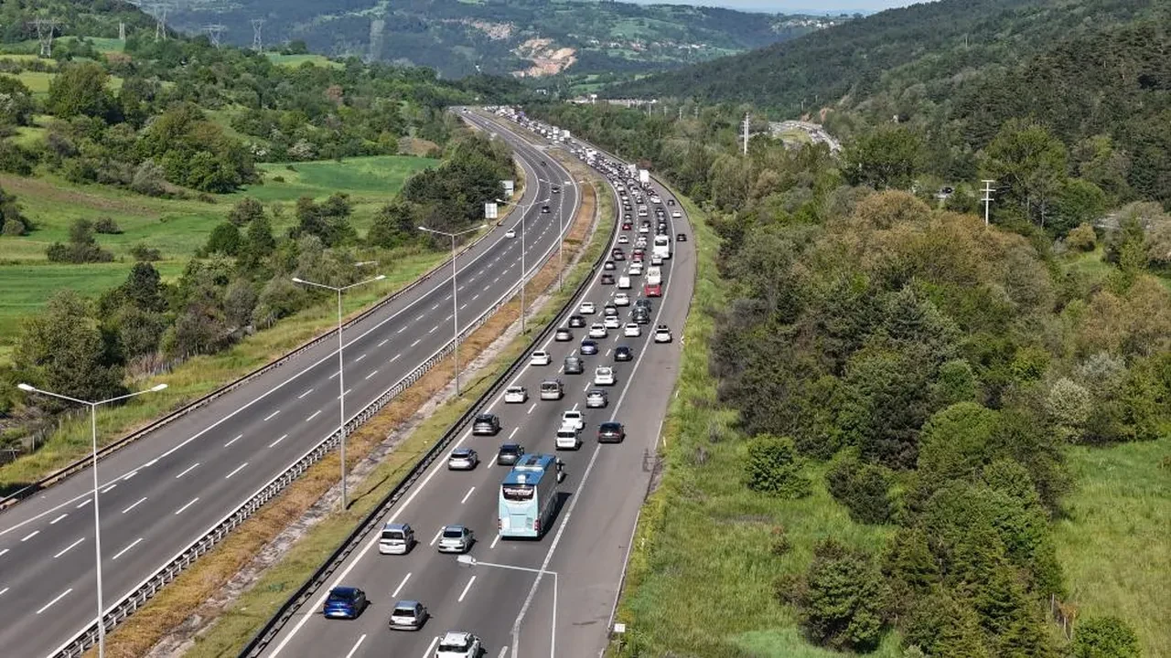 Tatil bitti, dönüş yolculuğu başladı! Uzmanlardan peş peşe uyarılar geliyor