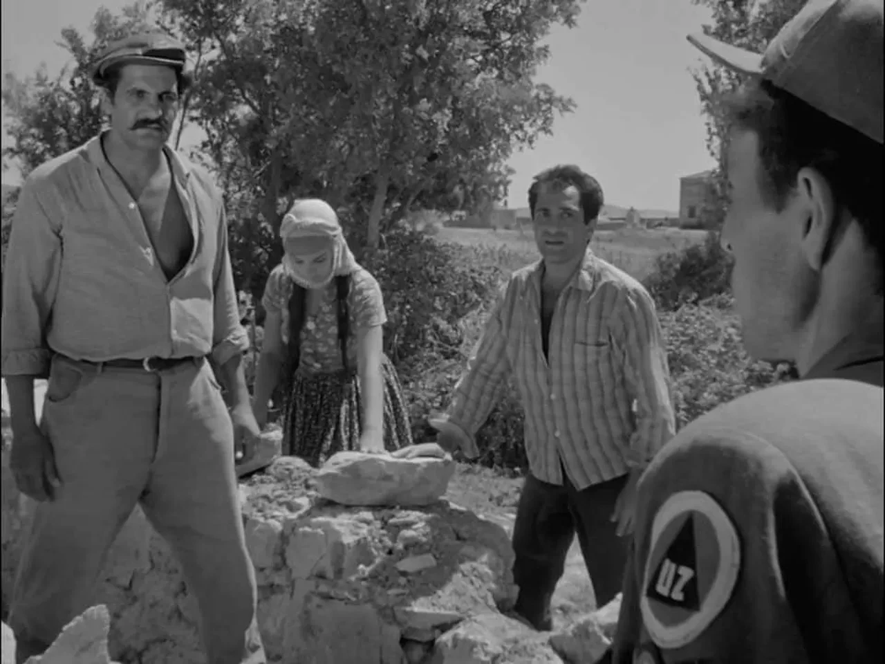 Yeşilçam'ın unutulmaz filmi Susuz Yaz diziye uyarlanıyor! Altın Ayı ödüllü film için hazırlıklar başladı