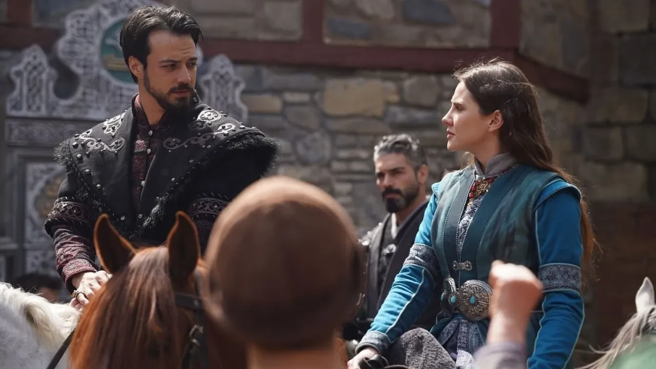 Alina Boz'dan Kuruluş Orhan dizisi hakkında samimi itiraf! "Askerlik gibiydi"