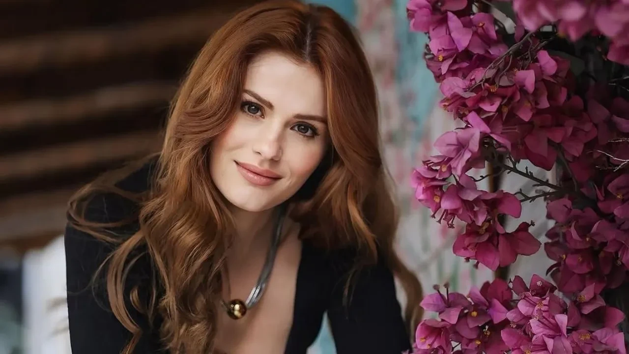 Burcu Cavrar kimdir? Burcu Cavrar kaç yaşında, nereli? Burcu Cavrar hangi dizilerde oynadı?