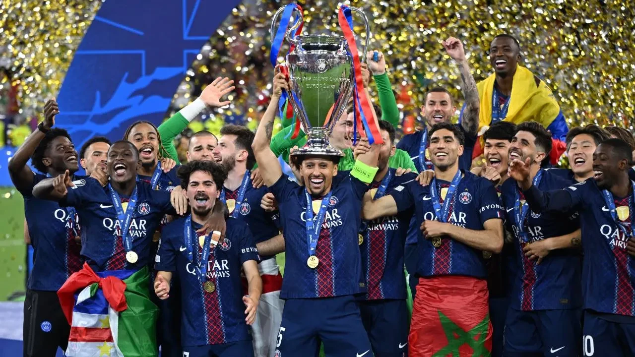 Şampiyonlar Ligi şampiyonu PSG'de teknik direktör Luis Enrique konuştu! "Bir rüyanın içinde gibiyim, çok mutluyum"