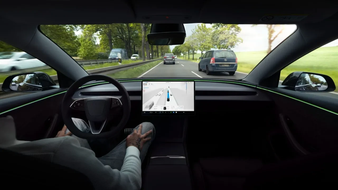 Tesla FSD bir ülkede daha onaylandı!