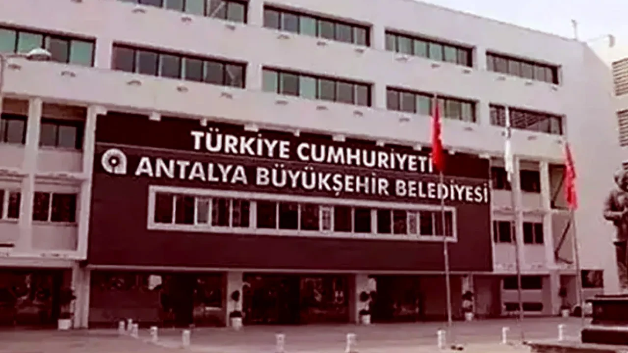 Antalya Büyükşehir iştiraki ANSET'e operasyonda 14 şüpheli tutuklandı