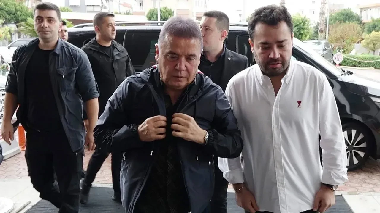 Antalya’da dev yolsuzluk davası! Şok ifadeler ortaya çıktı: 'İşler yürüsün diye mecburen yaptık' 
