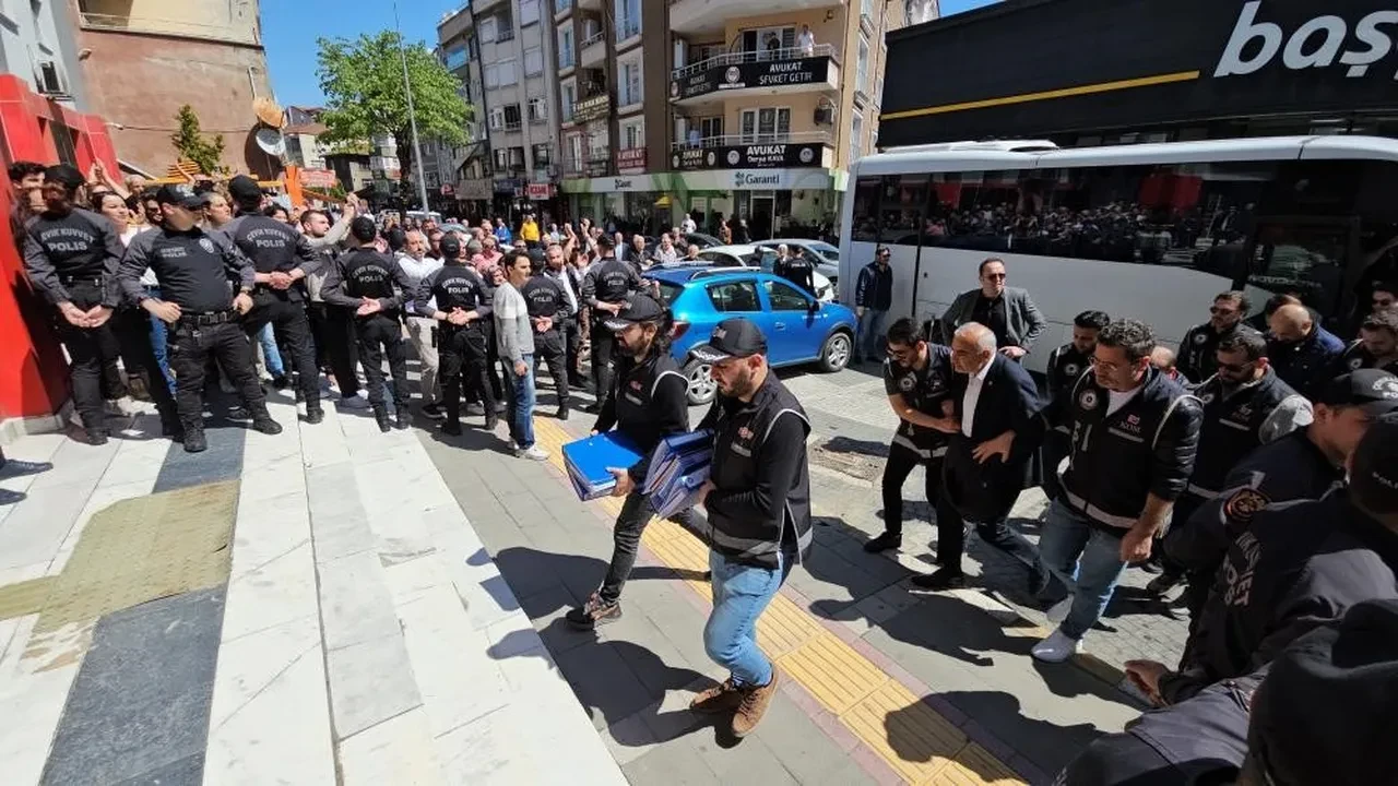 Devrek Belediyesi yolsuzluk soruşturması! CHP'li eski başkan ve ekibine rekor hapis talebi