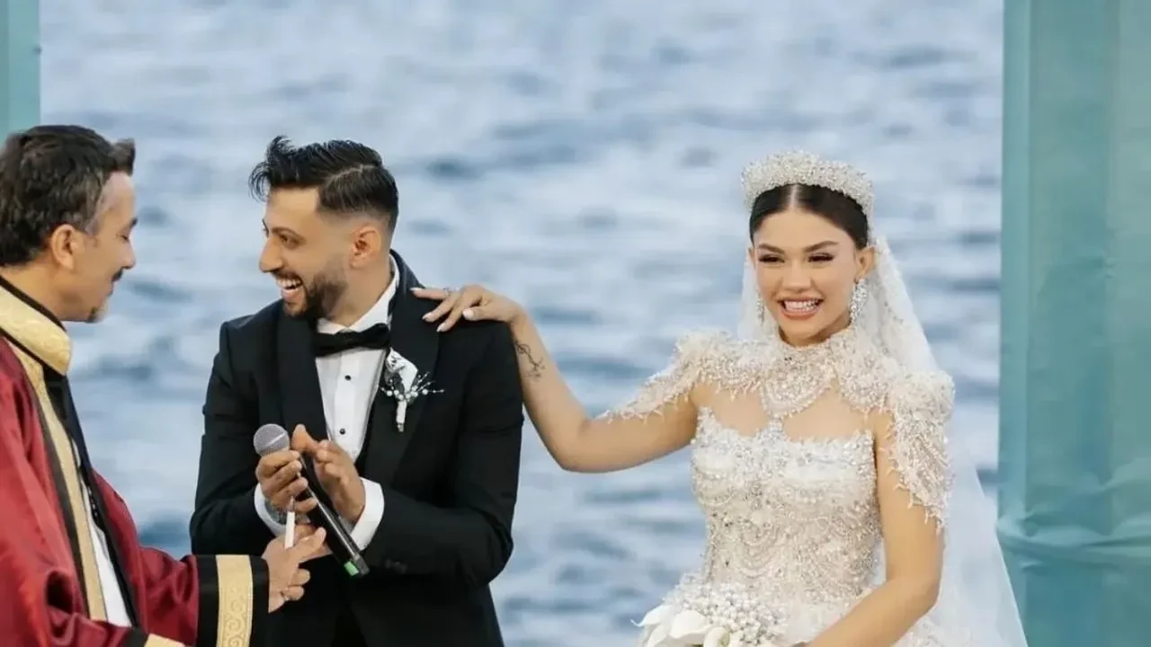 Eda Sakız ile Burak Bulut boşanıyor mu? Evliliklerinde kriz iddiası
