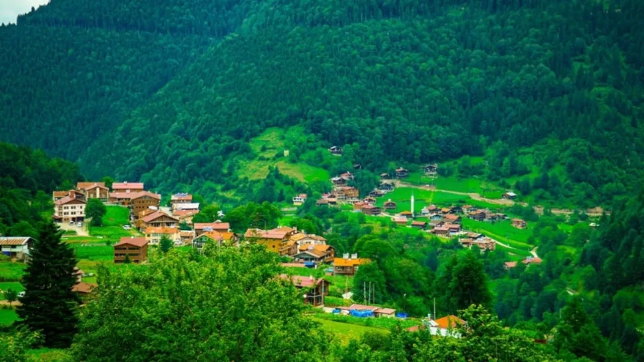 Taşacak Bu Deniz’e yeni rakip! Sevdamı Sakla Karadeniz dizisi bomba gibi geliyor
