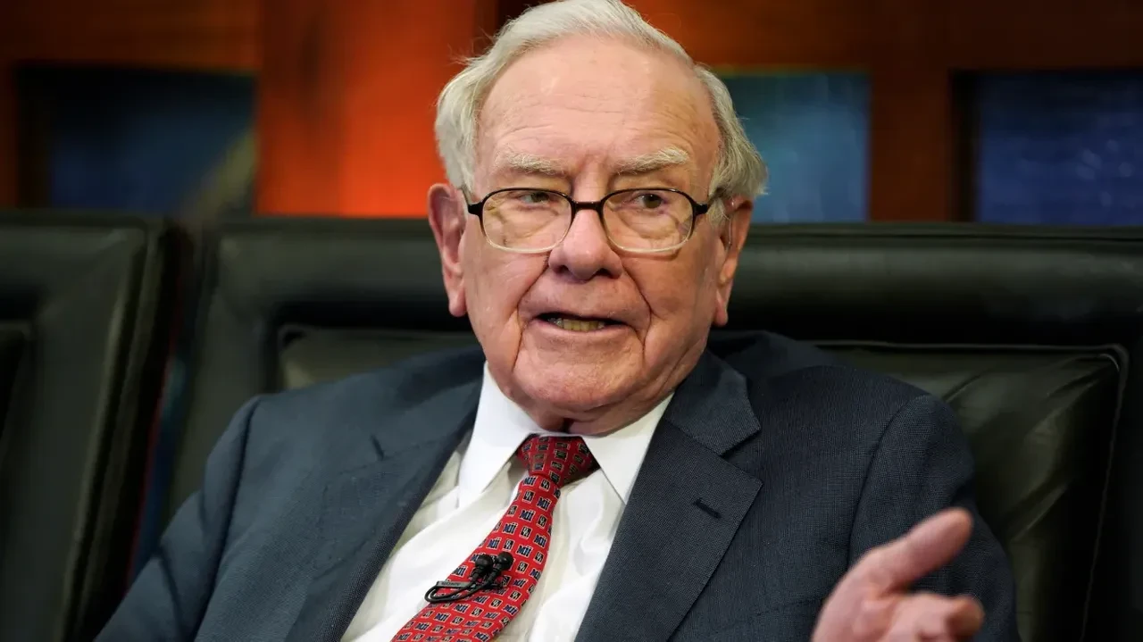 Yatırımcı Warren Buffett'tan emekliliğe yaklaşanlara kritik uyarı: Bu hatayı yapan tüm birikimini riske atıyor!