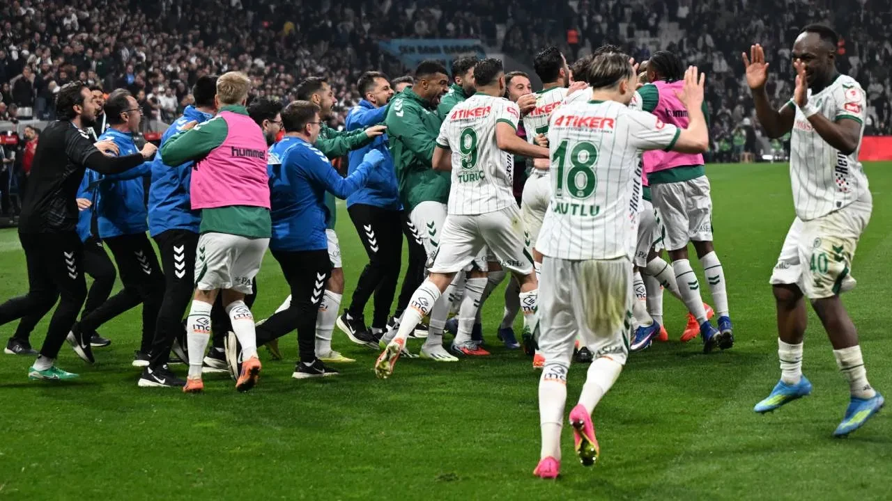 Beşiktaş kupaya veda etti! Konyaspor, 1-0 kazanarak finale yükseldi