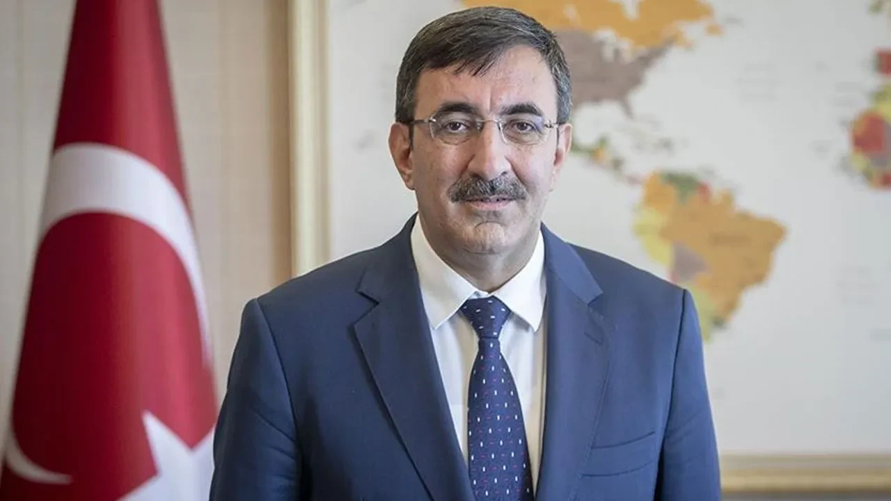 Cumhurbaşkanı Yardımcısı Yılmaz’dan istikrar vurgusu: "Zor zamanları milletle aşacağız"