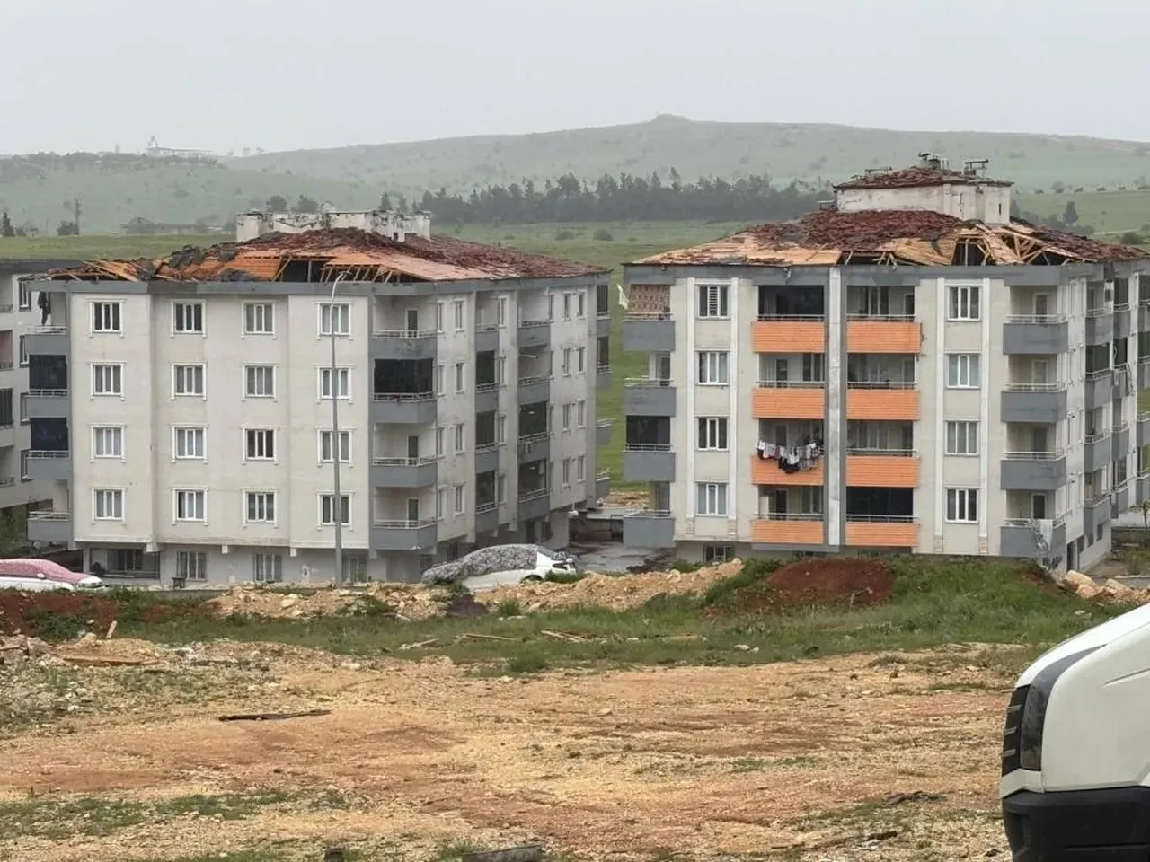 Gaziantep'te "süper hücre" soku! Fırtınadan geriye kaos kaldı: "Sanki ikinci bir deprem yaşadık"