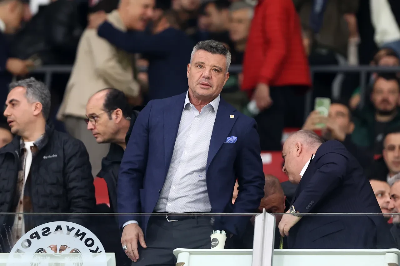 Hakan Safi adaylığını resmen duyurdu! Fenerbahçe'de başkanlık seçimi yaklaşıyor