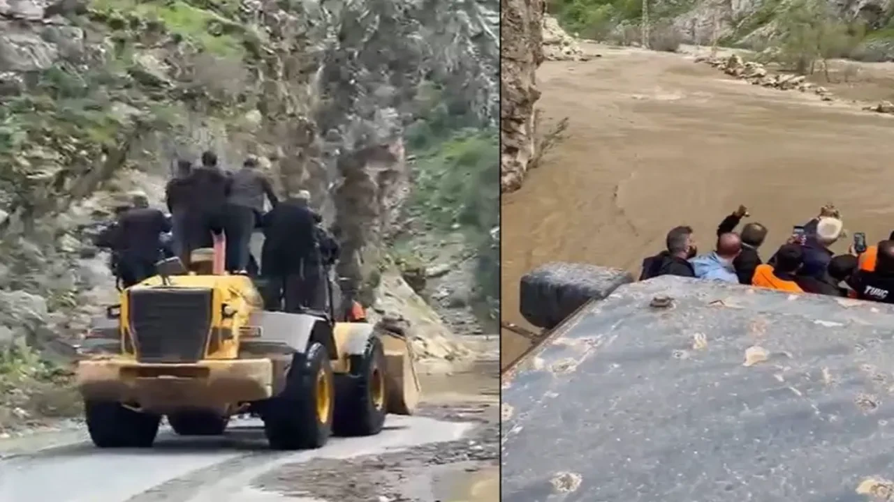 Hakkari’de dere taştı: Maden işçileri çalışma alanına kepçeyle taşındı