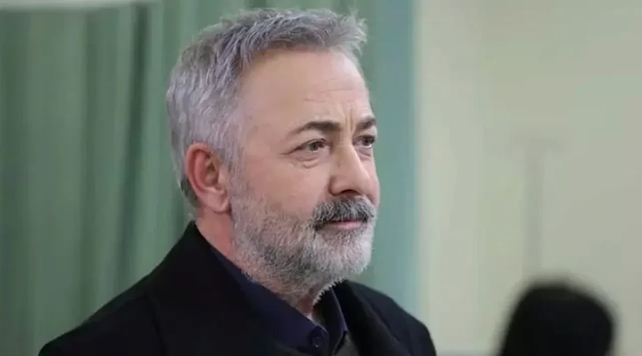 Mehmet Aslantuğ anne acısı yaşadı! Duygusal paylaşımı yürekleri burktu