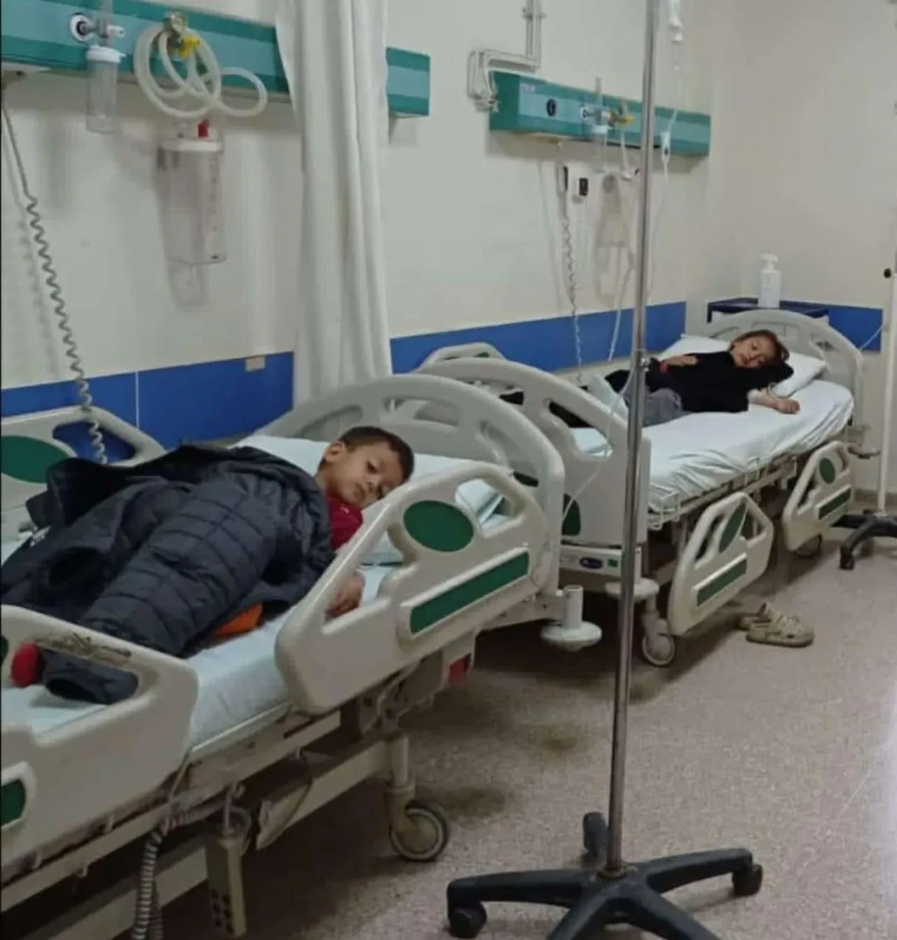 Mersin'de kahreden ölüm! İki kardeşin son fotoğrafı ortaya çıktı, anne-baba yoğun bakımda