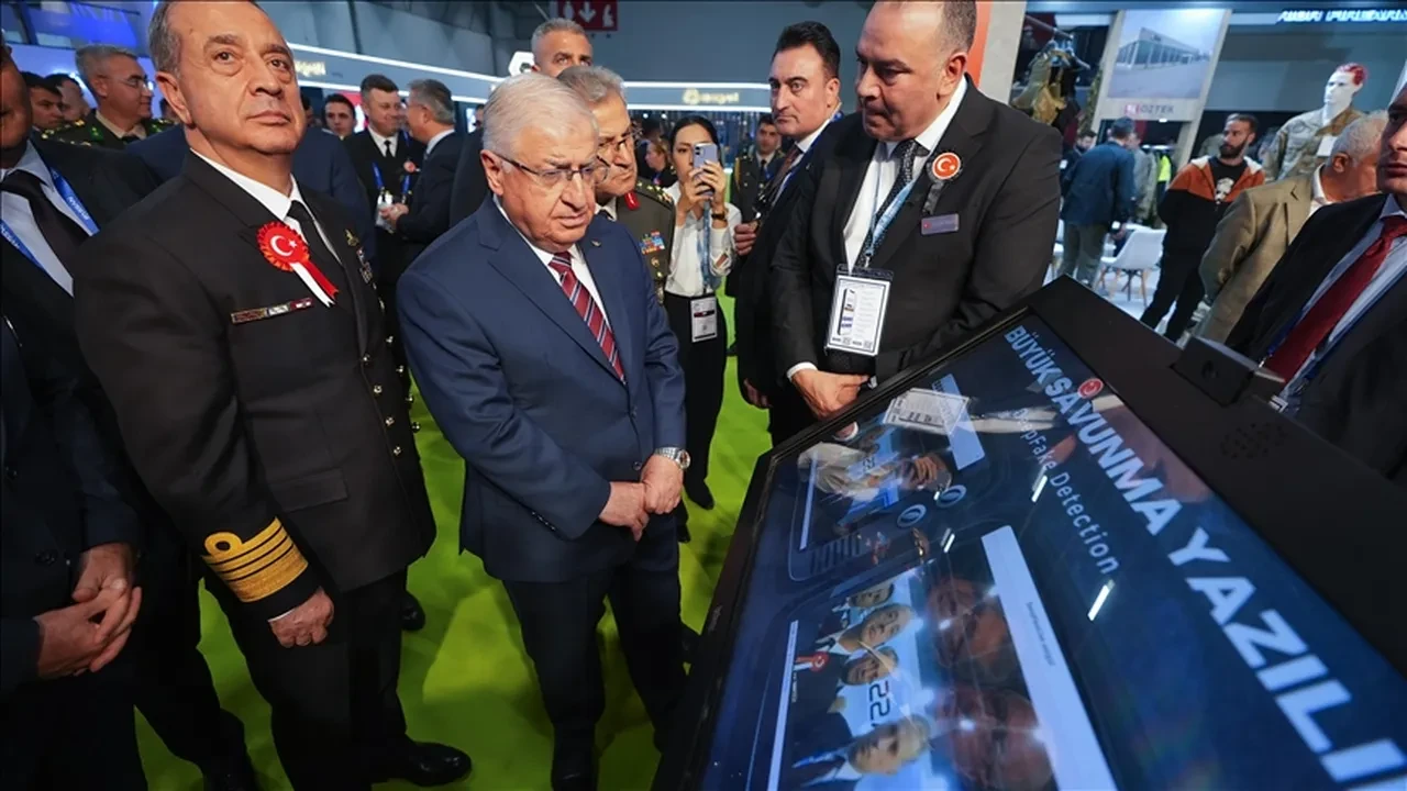 Milli Savunma Bakanı Güler’den SAHA EXPO 2026'da 'Çelik Kubbe' mesajı: 'Teknolojiye istikamet veren aktörüz'