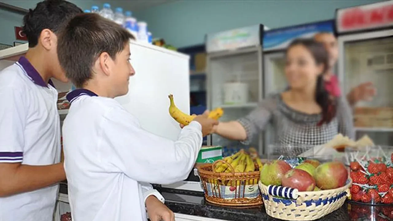 Okullarda yeni dönem! Satışı tamamen yasaklanıyor: Kurallara uymayana 500 bin TL para cezası  