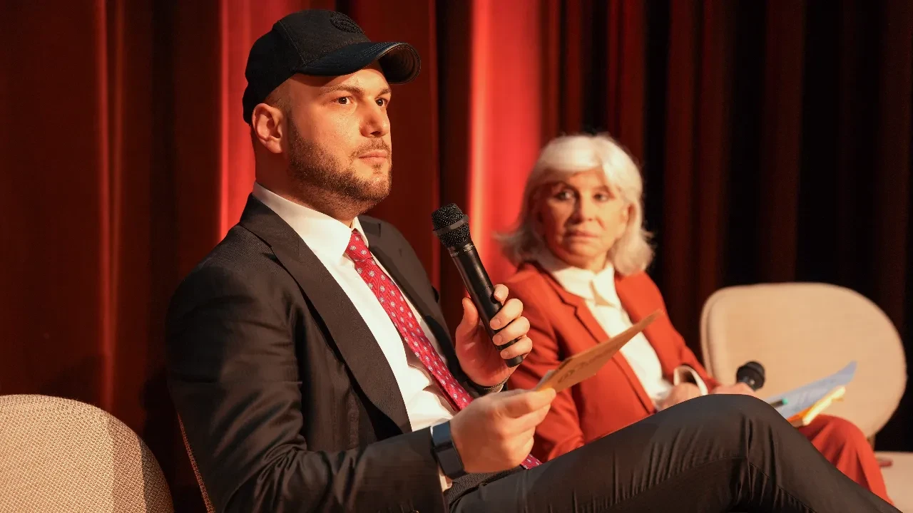 Paris’te iklim diplomasisi: COP31 Şampiyonu Samed Ağırbaş G7 Zirvesi’nde kritik temaslarda bulundu!
