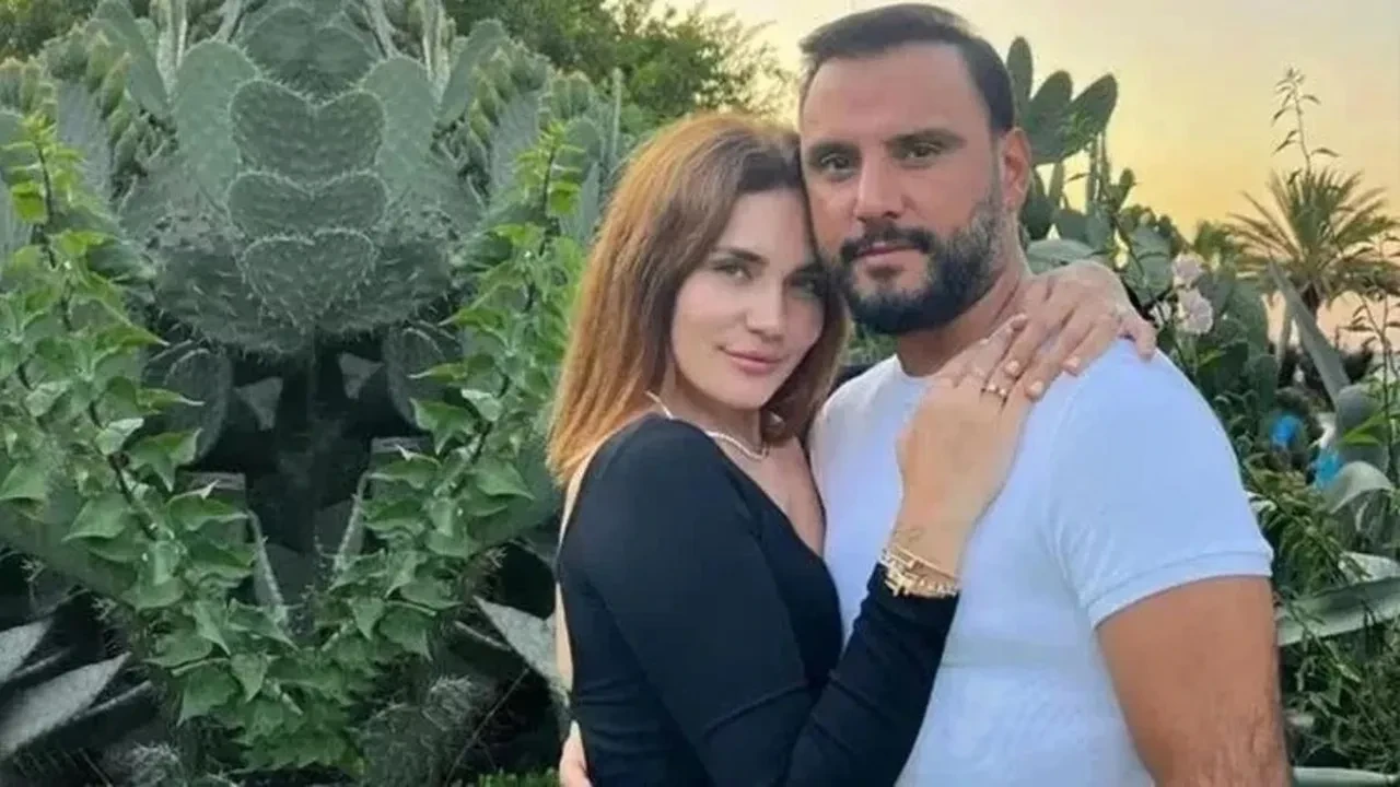 Alişan’dan Buse Varol’a romantik sürpriz! Evlilik yıldönümünde sete baskın yaptı