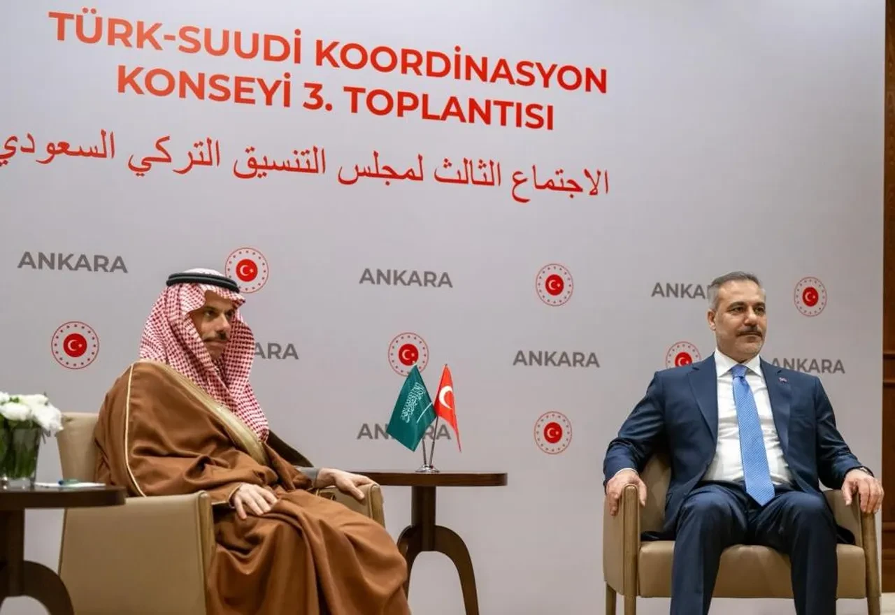 Bakan Fidan'dan kritik temas! Suudi mevkidaşı Al-Suud ile görüştü