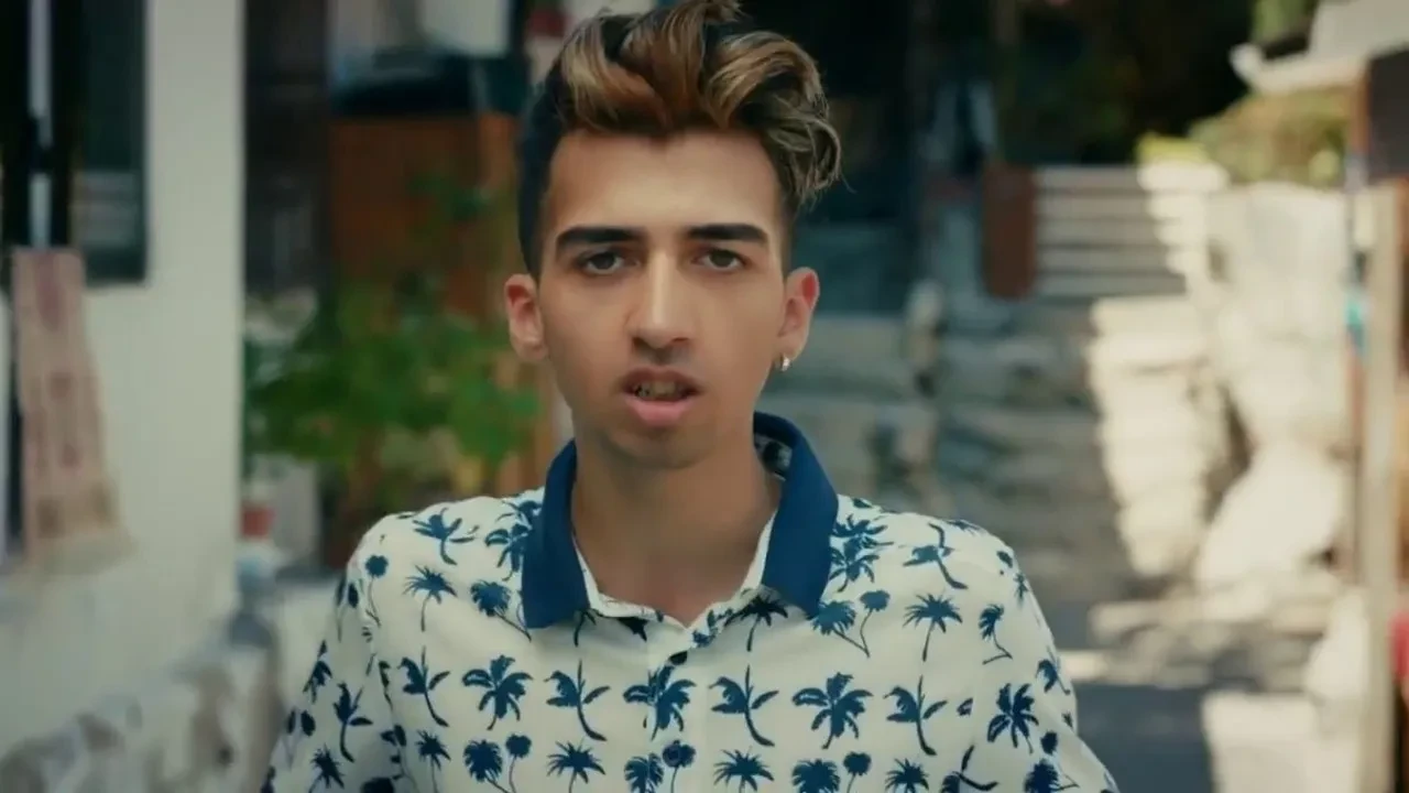 Bir dönemin yıldızı Çağatay Akman son haliyle şaşırttı! Canlı yayınlarla gündem oldu