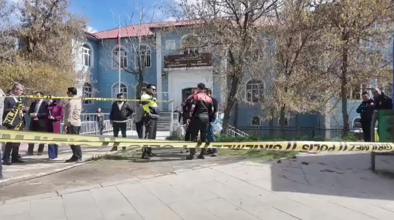 Boşanma aşamasındaki kadının kardeşi dehşeti yaşattı! Eniştesini 7 kurşunla vurdu