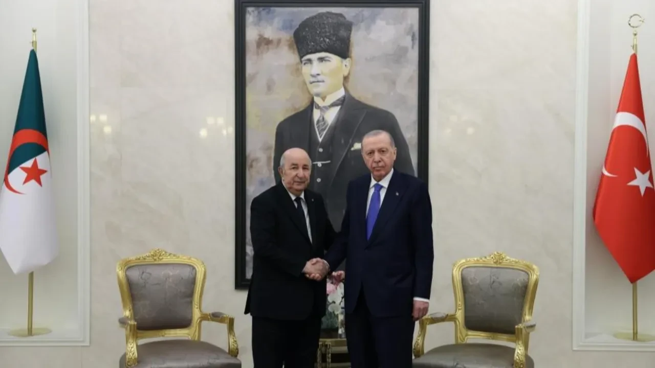 Cumhurbaşkanı Erdoğan, Cezayir lideri Tebbun’u karşıladı