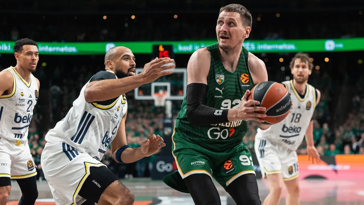 Fenerbahçe Beko, Litvanya'da kaybetti! Sarı-lacivertliler, Zalgiris'e 81-78 mağlup oldu