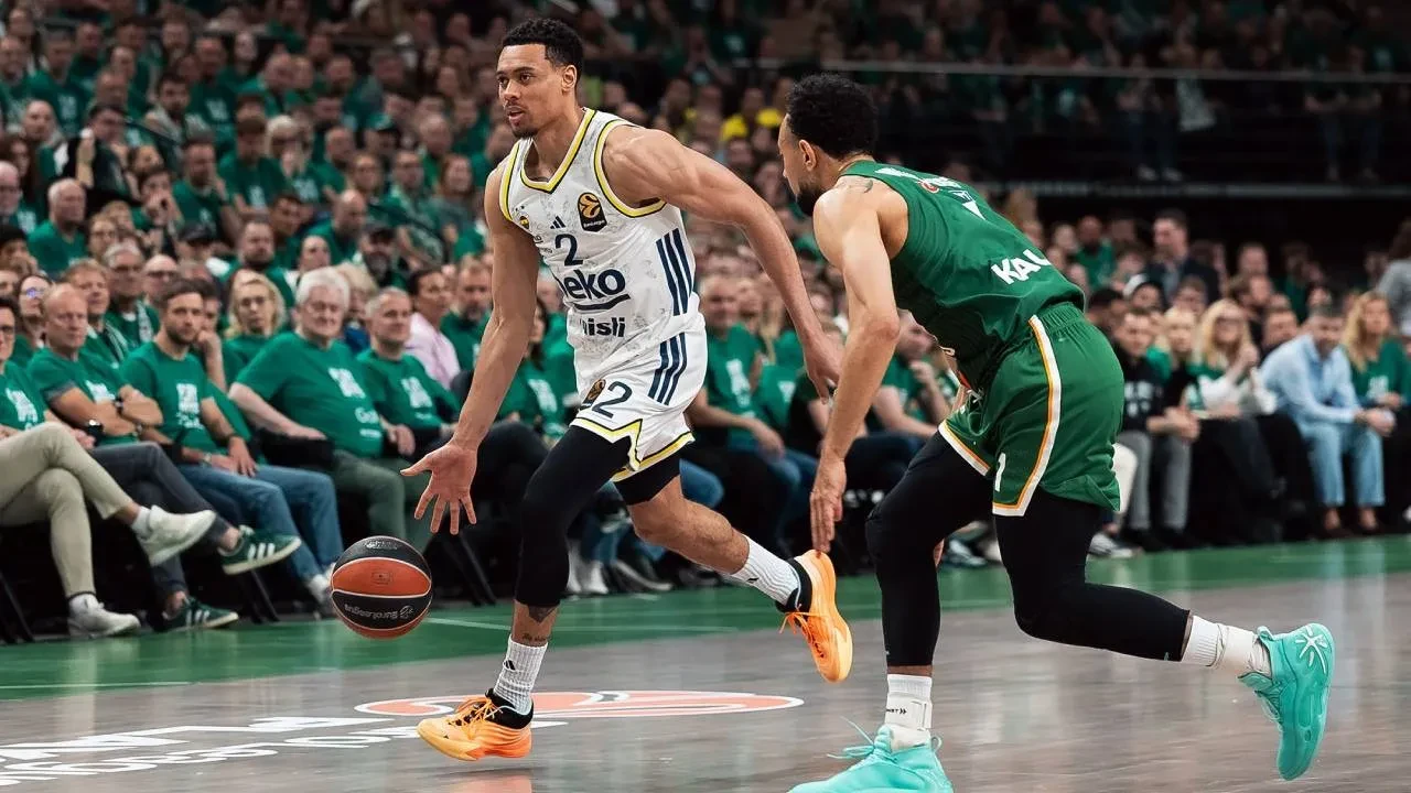 Fenerbahçe Beko, Litvanya'da kaybetti! Sarı-lacivertliler, Zalgiris'e 81-78 mağlup oldu
