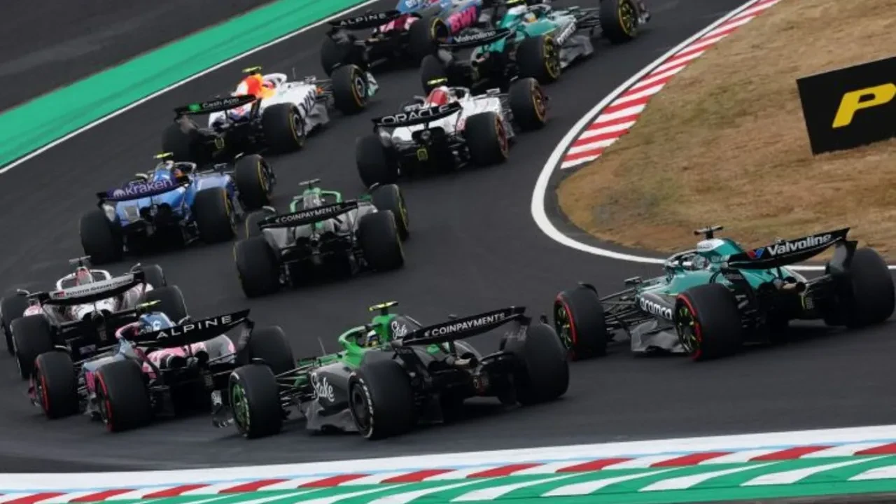 FIA Başkanı resmen açıkladı: F1'de V8 motorlara geçiş tarihi kesinleşti!