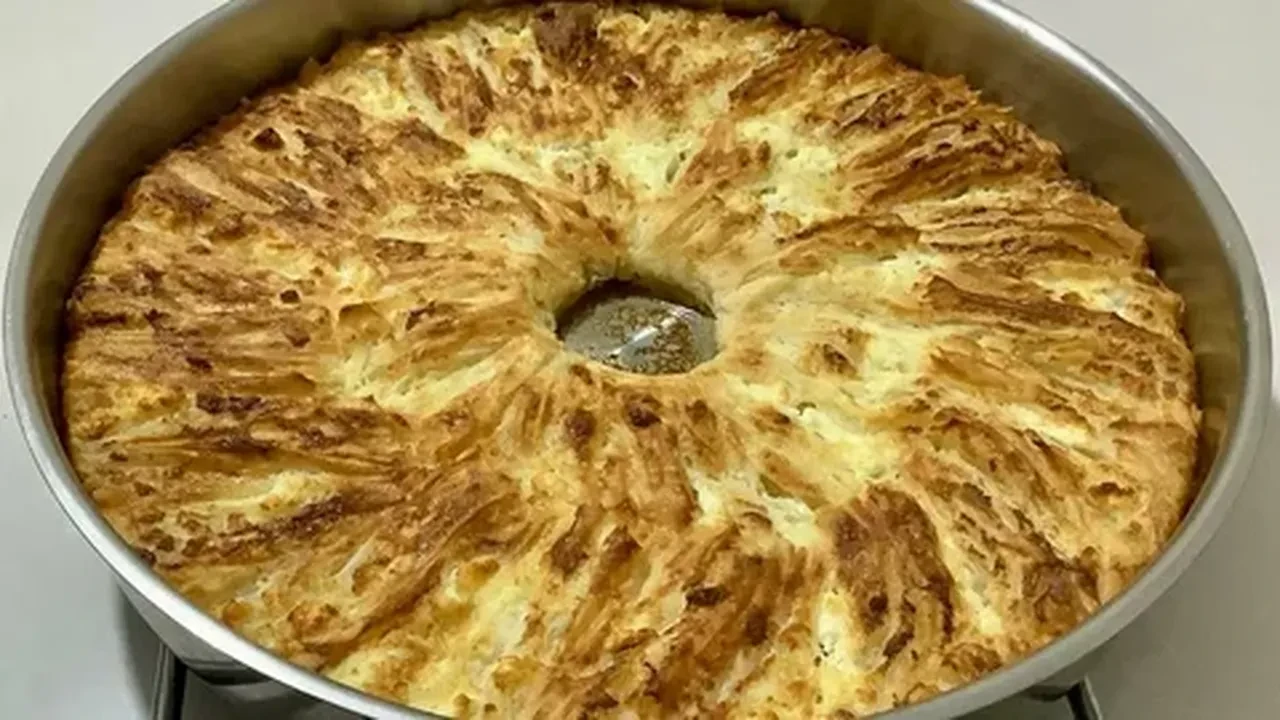 Gelinim Mutfakta pileli börek nasıl yapılır? Oklava gerektirmeyen, 10 dakikada hazırlanan tarif