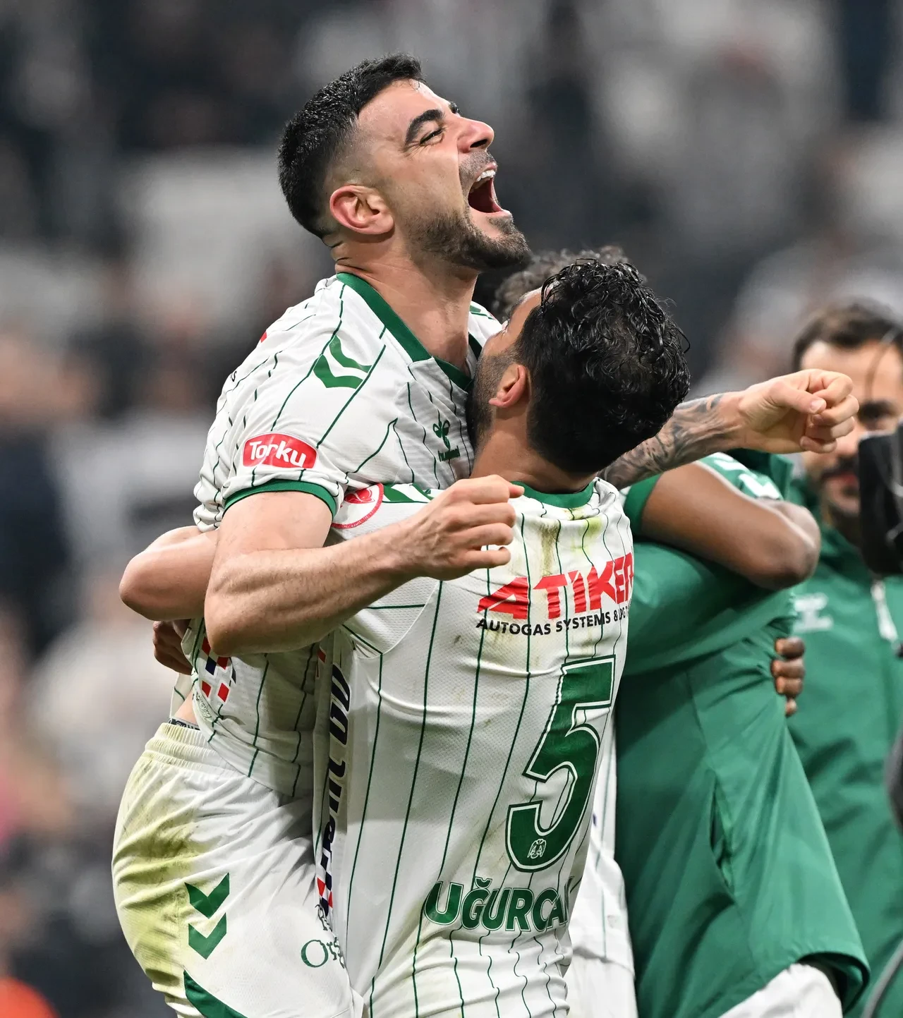 Konyaspor kaptanı Adil Demirbağ'dan Vincenzo Montella'ya mesaj: Dünya Kupası'nda olacağıma inanıyorum