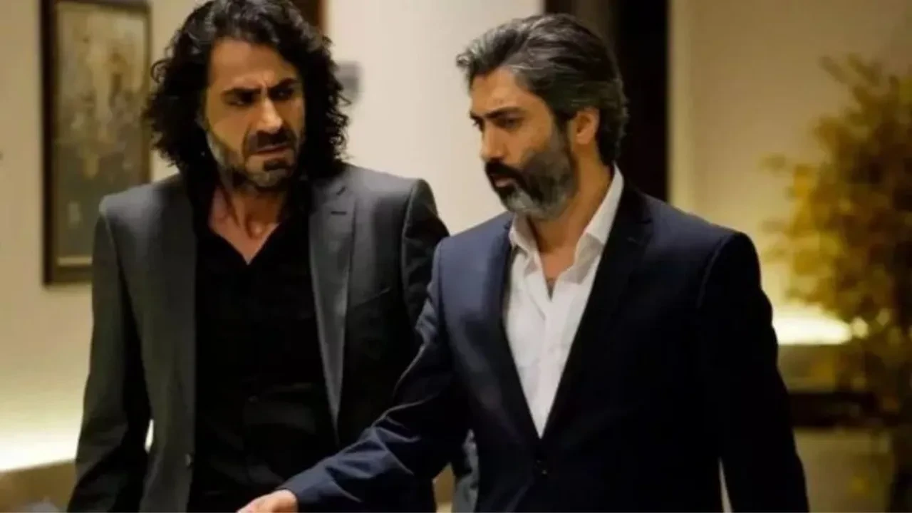 Kurtlar Vadisi’nin Abdülhey’i Kenan Çoban'ın dizilerdeki şiddet açıklaması dikkat çekti! "Kurtlar Vadisi'nin kötü örnek olduğuna inanmıyorum"