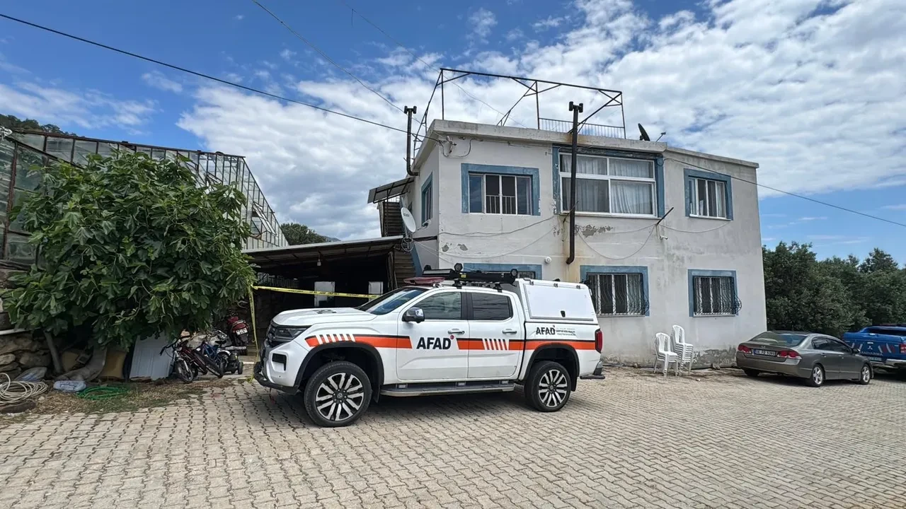 Mersin'de 2 kardeşin can verdiği olayda ilk rapor! Odada fosfor sinir gazı tespit edildi