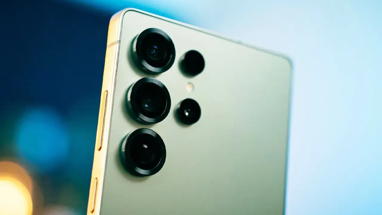 One UI 8.5 güncellemesi Galaxy S25 için yayınlandı: İşte özellikleri