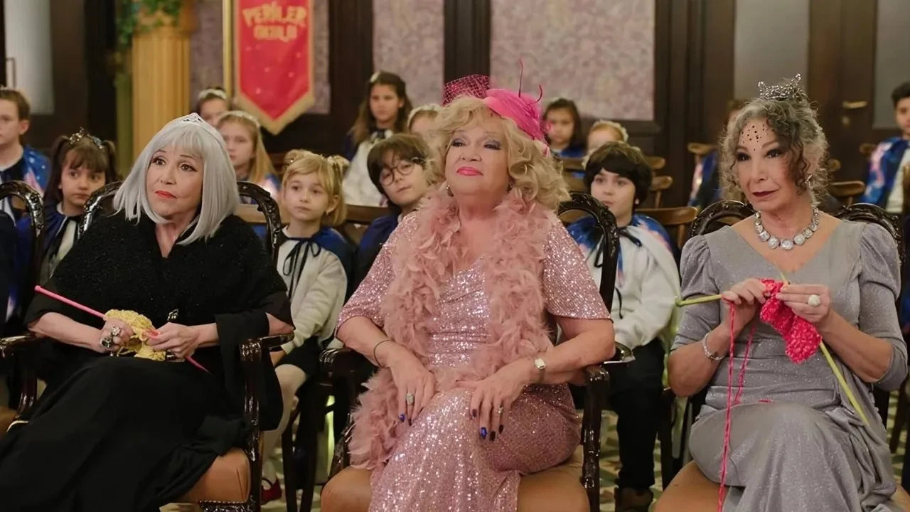 Sihirli Annem’in Ceren’i ve Toprak’ı yeni filmde neden olmadıklarını açıkladı! Jennifer Boyner ile Gizem Güven’den dikkat çeken cevap