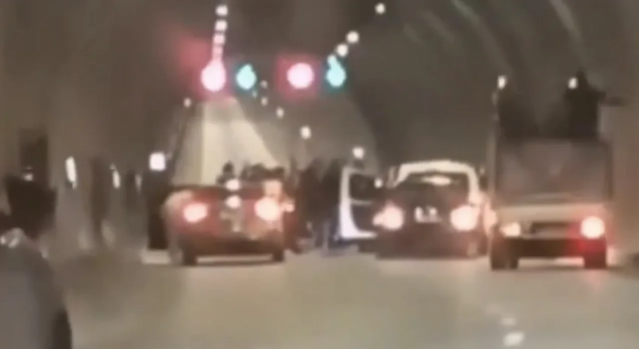 Tüneli kapatıp göbek attılar! Cezası ağır oldu