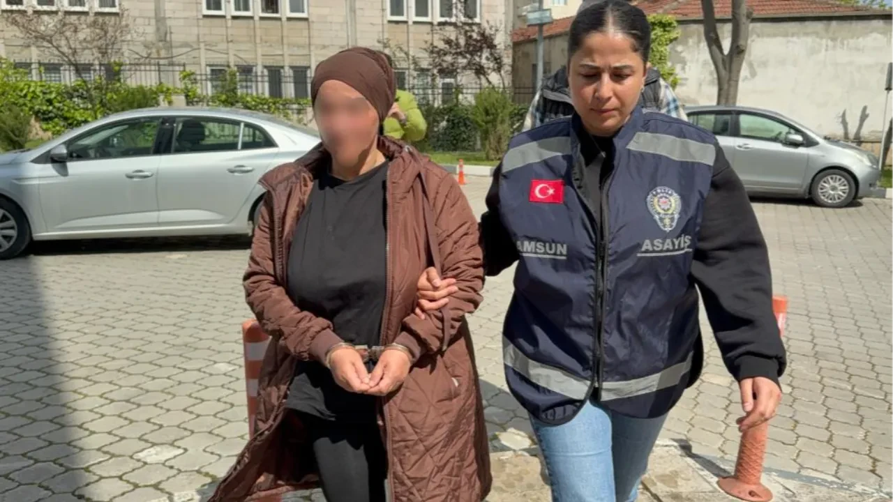 Yeğeninin altınlarını çaldı, kendisine otomobil aldı! Hırsız teyzenin akılalmaz vurgunu