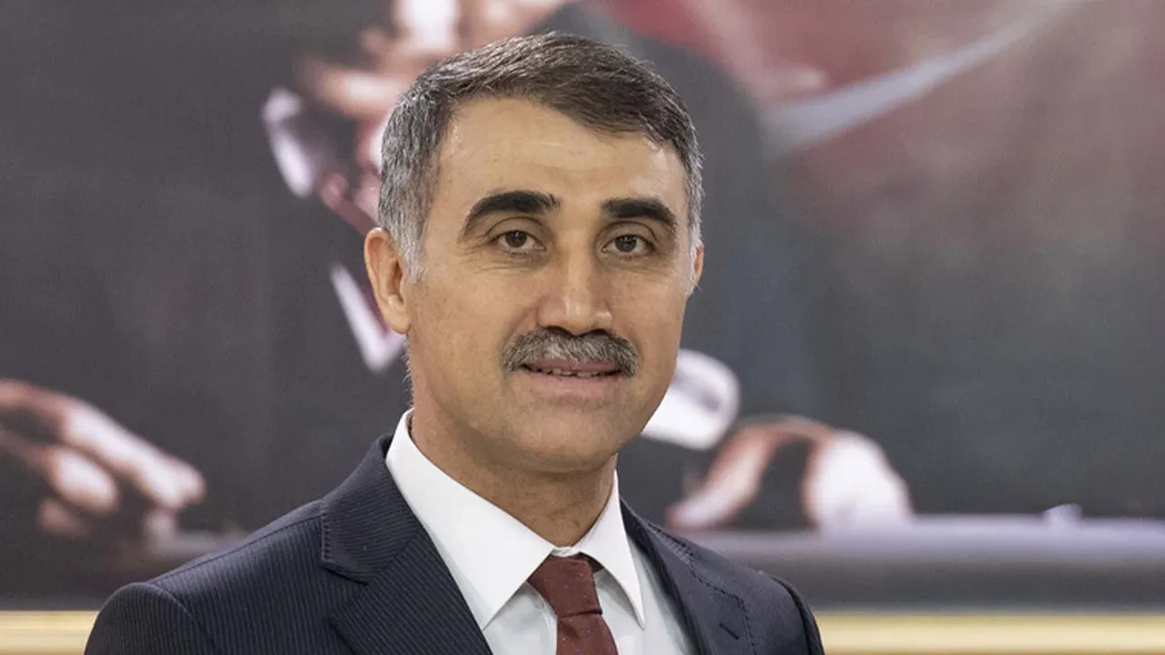 Yeni YSK Başkanı Serdar Mutta oldu